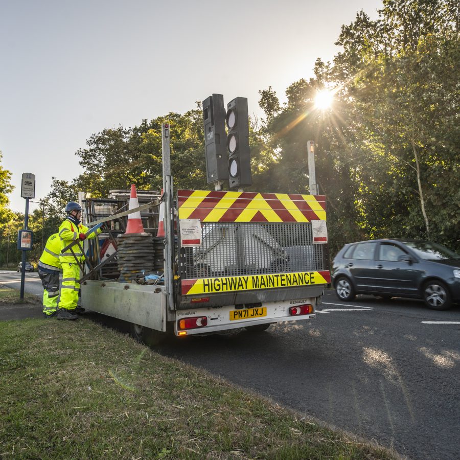 Temporary Traffic Management for Telegraph Pole Installation